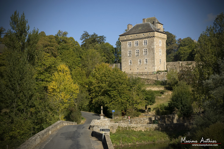 Montrozier vue sur le Château